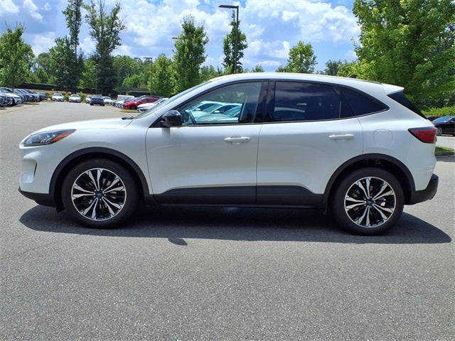 2022 Ford Escape SE Sport
