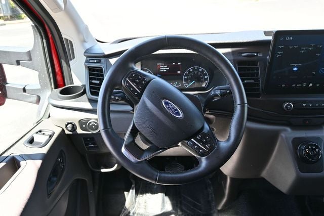 2024 Ford E-Transit Cargo Van Base