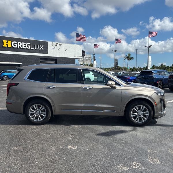 2022 Cadillac XT6 Luxury