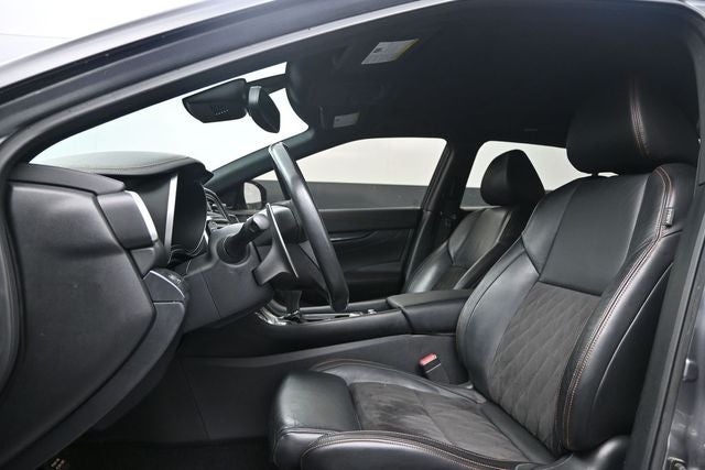 2022 Nissan Maxima SR