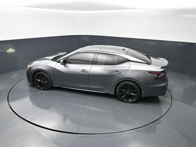 2022 Nissan Maxima SR