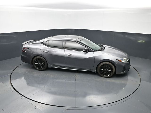 2022 Nissan Maxima SR