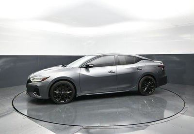 2022 Nissan Maxima SR