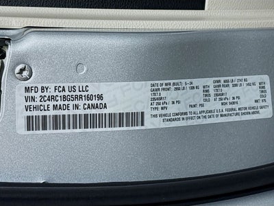 2024 Chrysler Pacifica Touring L