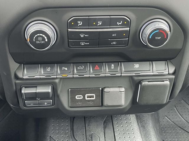 2025 Chevrolet Silverado 2500HD Custom