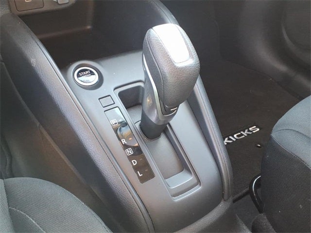2023 Nissan Kicks S