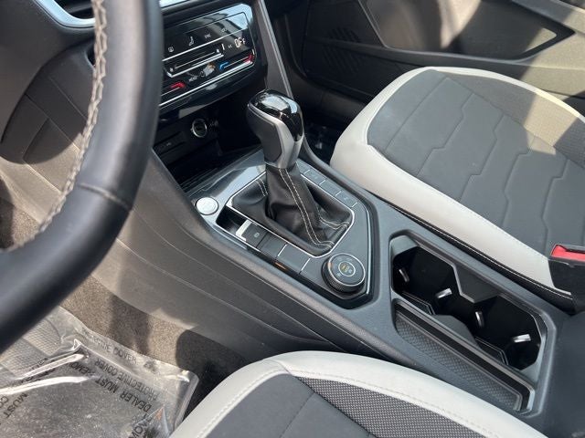 2025 Volkswagen Taos SE