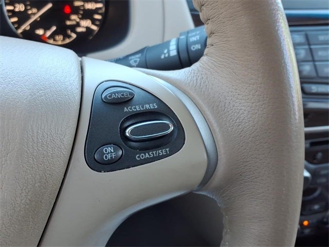 2014 Nissan Pathfinder Platinum