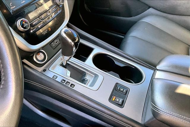 2022 Nissan Murano SV