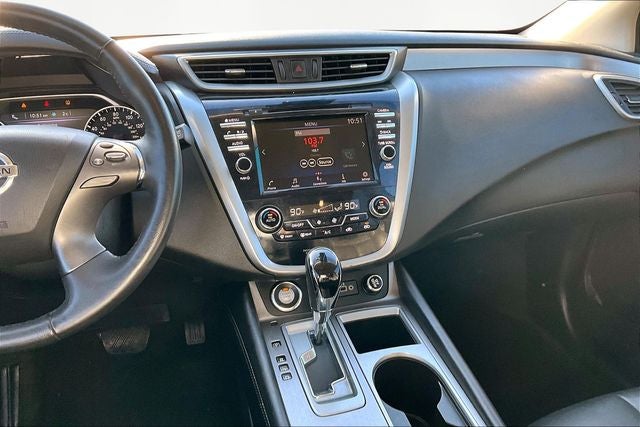 2022 Nissan Murano SV