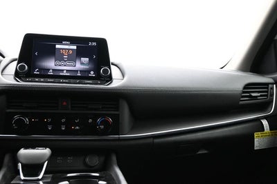 2025 Nissan Rogue S