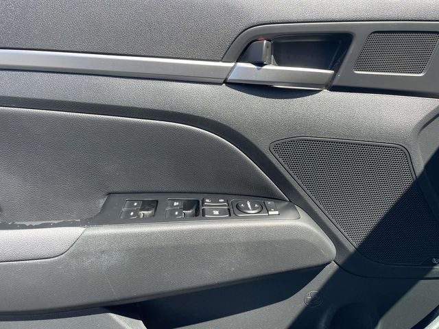 2020 Hyundai Elantra Limited