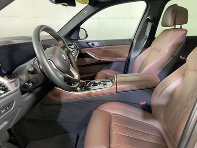 2025 BMW X5 xDrive50e