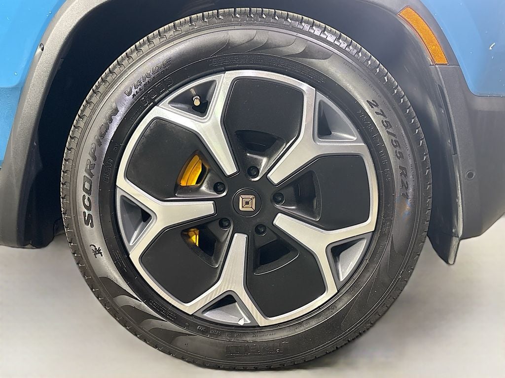 2022 Rivian R1T Adventure Package