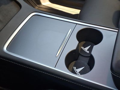 2024 Tesla Model Y Standard Range