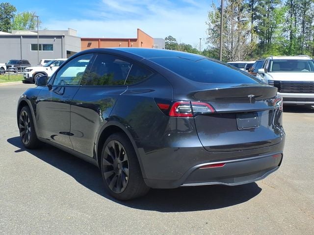 2024 Tesla Model Y Standard Range