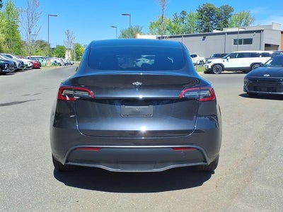2024 Tesla Model Y Standard Range