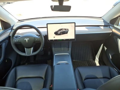 2024 Tesla Model Y Standard Range