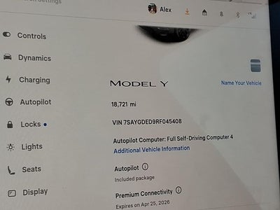 2024 Tesla Model Y Standard Range