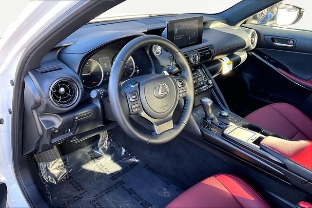 2025 Lexus IS IS 350 F SPORT Design
