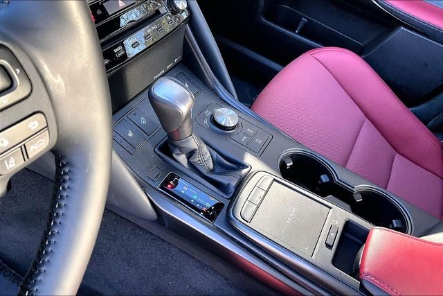 2025 Lexus IS IS 350 F SPORT Design