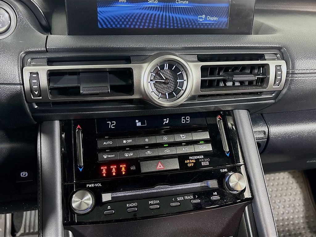 2022 Lexus IS 300 Base