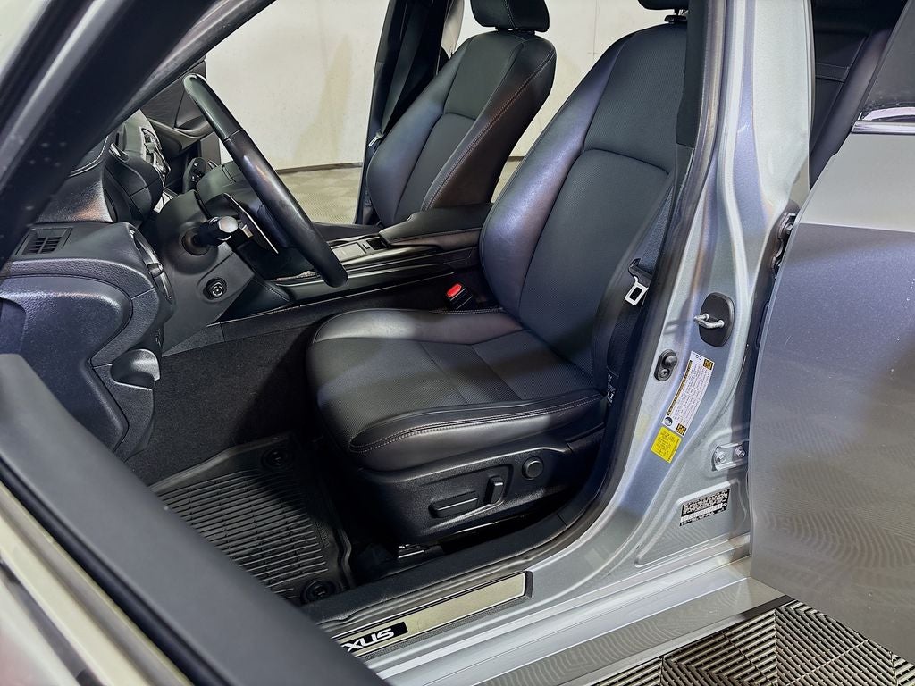 2022 Lexus IS 300 Base