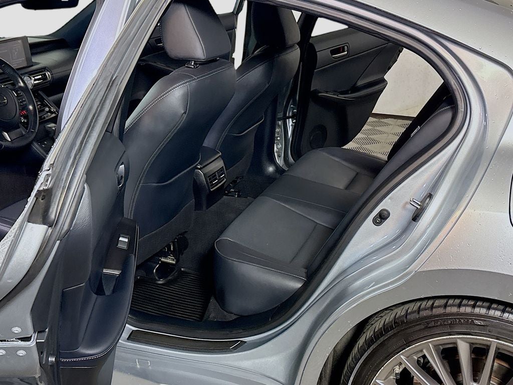 2022 Lexus IS 300 Base