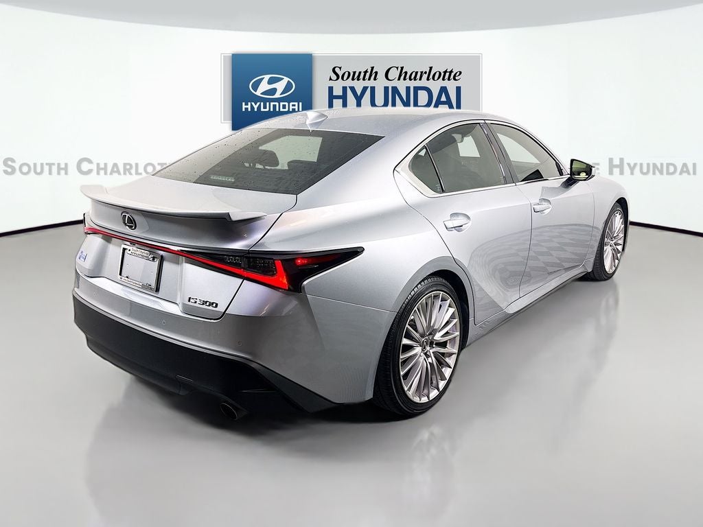 2022 Lexus IS 300 Base
