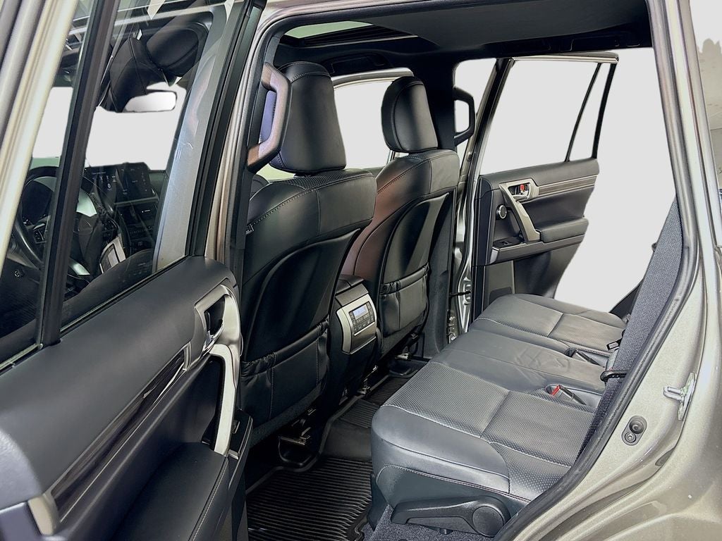 2023 Lexus GX 460 Luxury