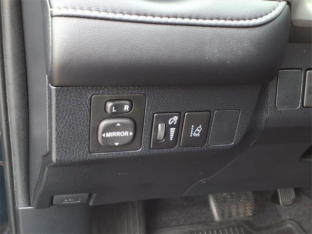 2017 Toyota RAV4 Hybrid Limited