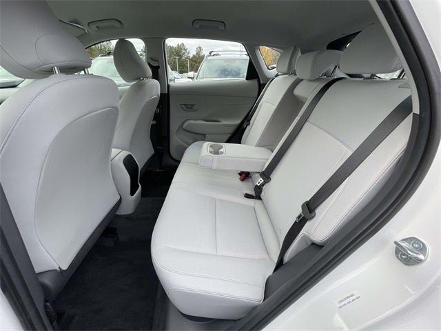 2025 Hyundai Kona SE