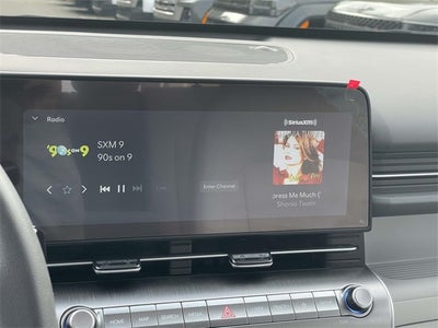 2025 Hyundai Kona SE