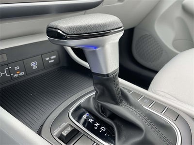 2025 Hyundai Kona SE