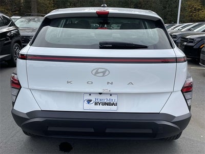 2025 Hyundai Kona SE