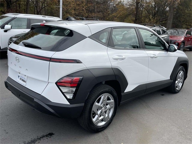 2025 Hyundai Kona SE