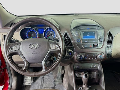 2015 Hyundai Tucson SE