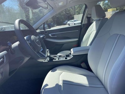 2025 Hyundai Sonata SE