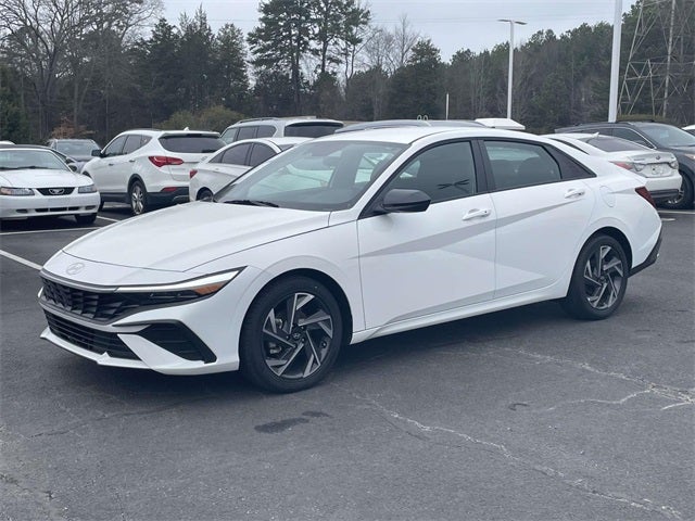 2025 Hyundai Elantra SEL Sport
