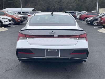 2025 Hyundai Elantra SEL Sport