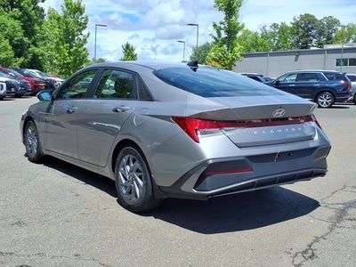 2024 Hyundai Elantra Hybrid Blue