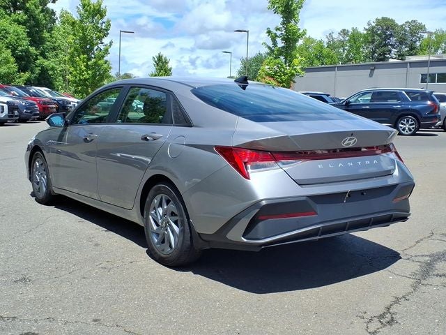 2024 Hyundai Elantra Hybrid Blue