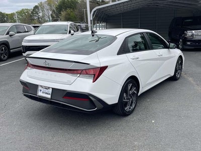 2025 Hyundai Elantra Hybrid SEL Sport