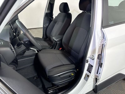 2023 Hyundai Venue SE