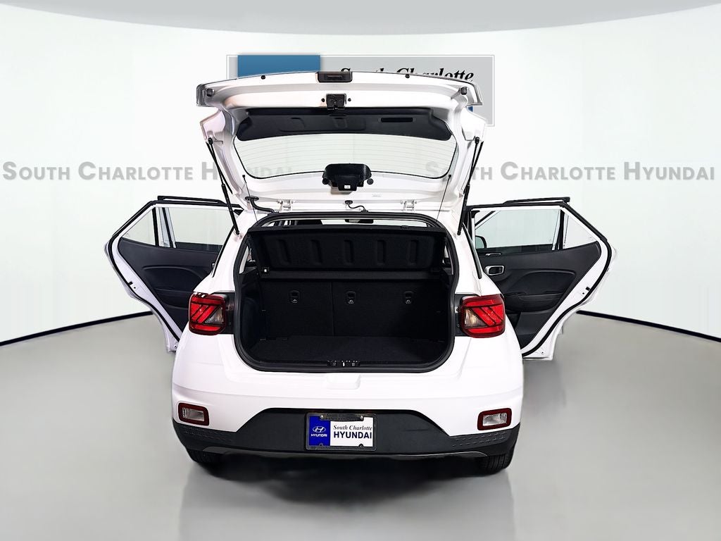 2023 Hyundai Venue SE