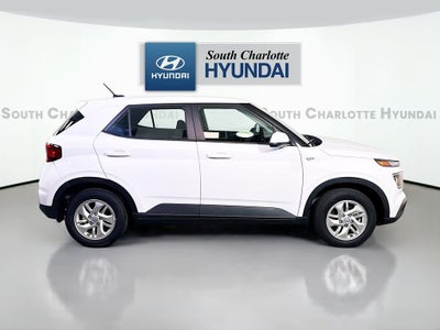 2023 Hyundai Venue SE