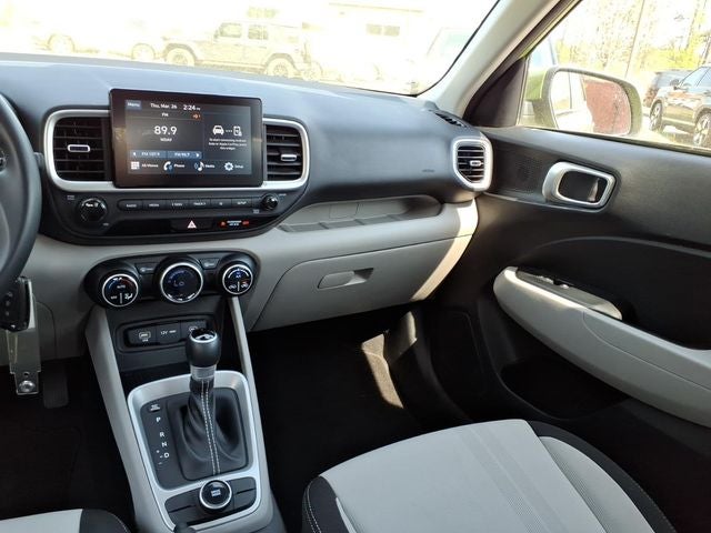 2023 Hyundai Venue SEL