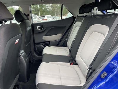 2023 Hyundai Venue SEL