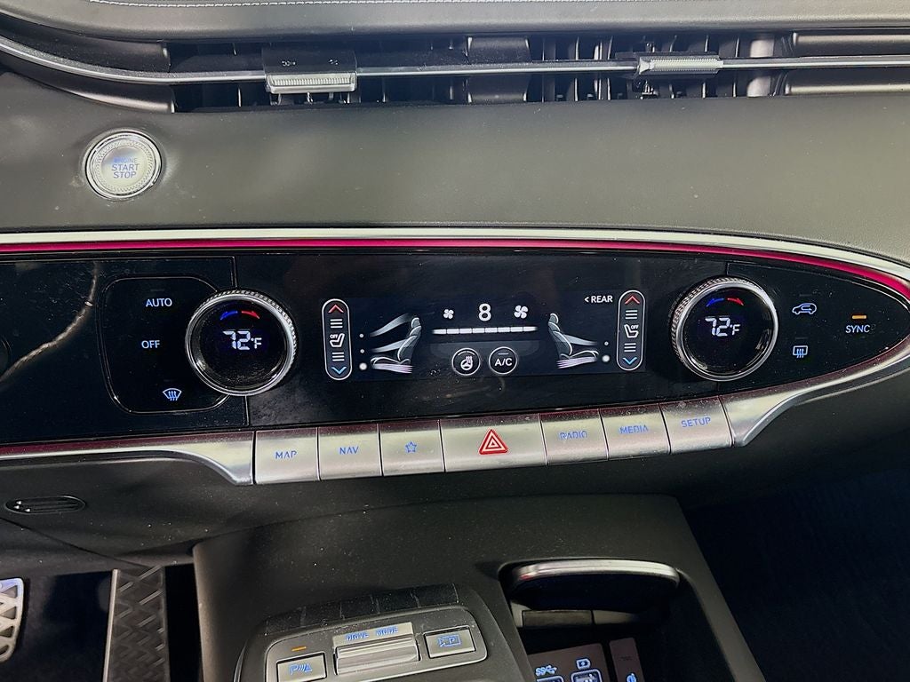 2023 Genesis GV70 2.5T