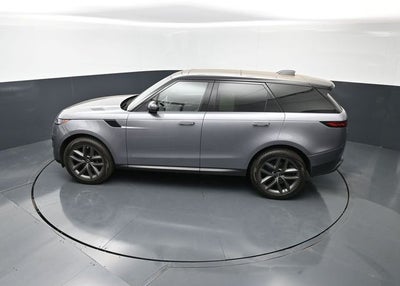 2025 Land Rover Range Rover Sport SE